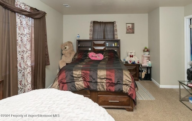 view of carpeted bedroom