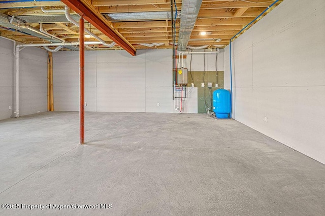 118 Highland Dr, Craig, CO 81625 - unfinished below grade area featuring a water pressure tank