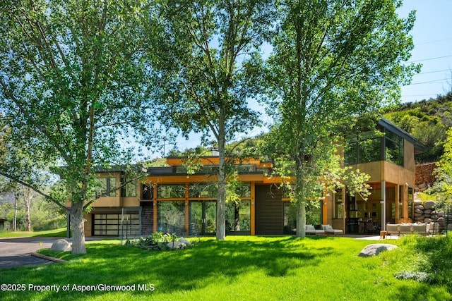 8389 Upper River Rd, Woody Creek, CO 81656 - photo 1