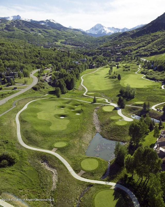 bird's eye view with a mountain view