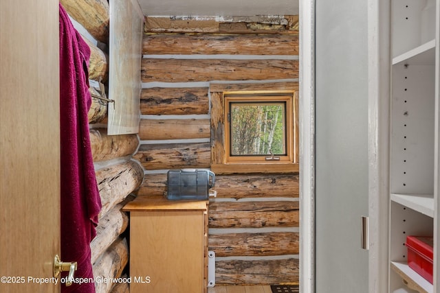 3714 Bear Ridge Rd, Basalt, CO 81621 - view of spacious closet
