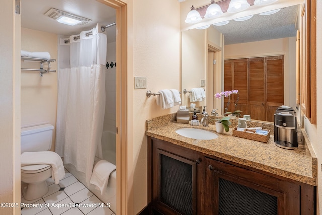 300 Carriage Way Unit 603, Snowmass Village, CO 81615 - full bath with vanity, tile patterned floors, and shower / tub combo