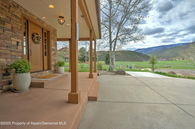 86 Sunrise Ct, Glenwood Springs, CO 81601 - view of patio with a mountain view