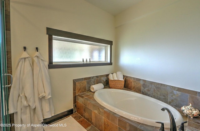 86 Sunrise Ct, Glenwood Springs, CO 81601 - bathroom with a garden tub