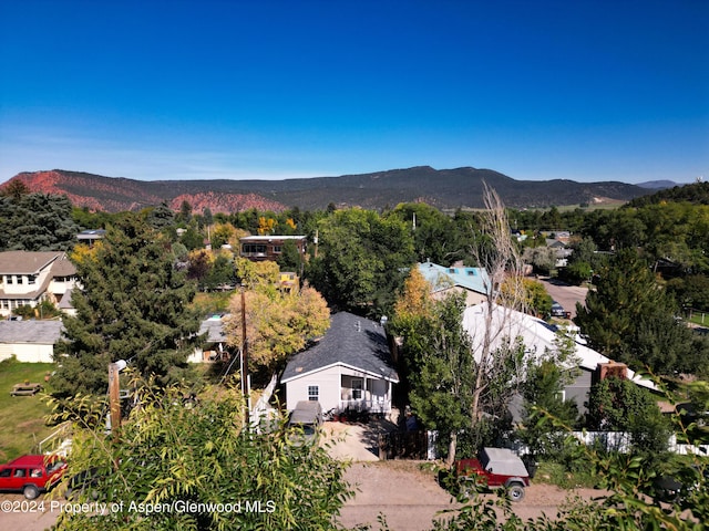 drone / aerial view with a mountain view