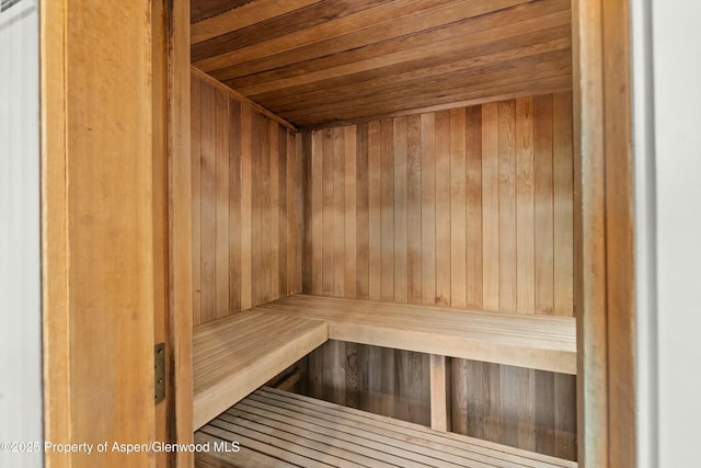 view of sauna / steam room