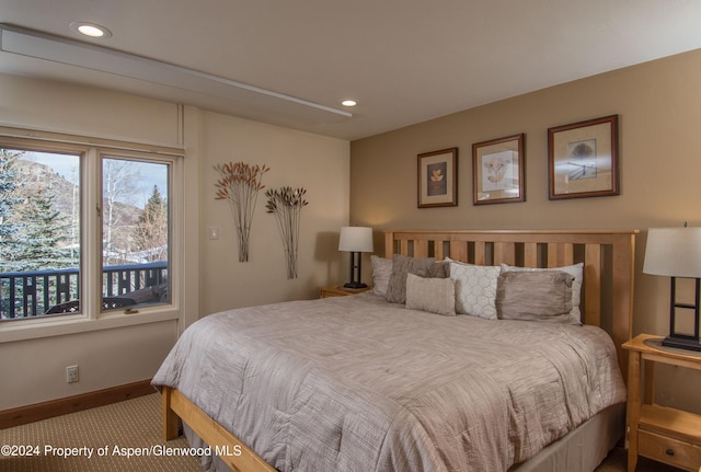 view of carpeted bedroom