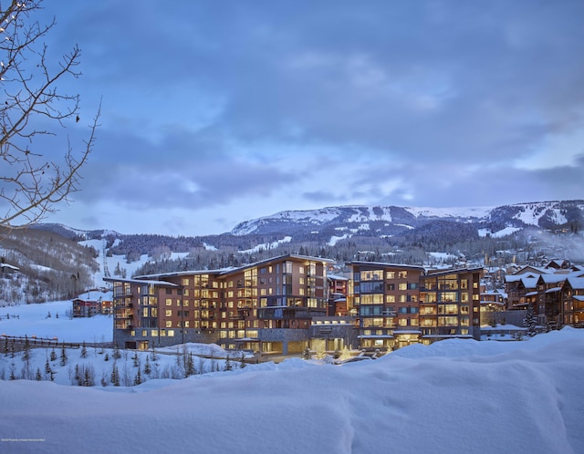 property view of mountains