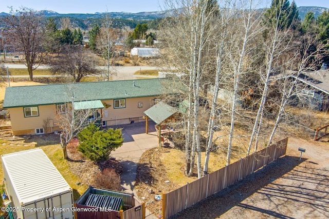 bird's eye view with a mountain view