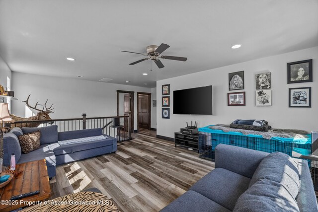 510 S Wildhorse Dr, New Castle, CO 81647 - living room featuring wood finished floors, ceiling fan, recessed lighting, and baseboards