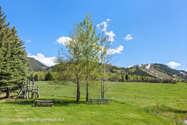 property view of mountains with a rural view