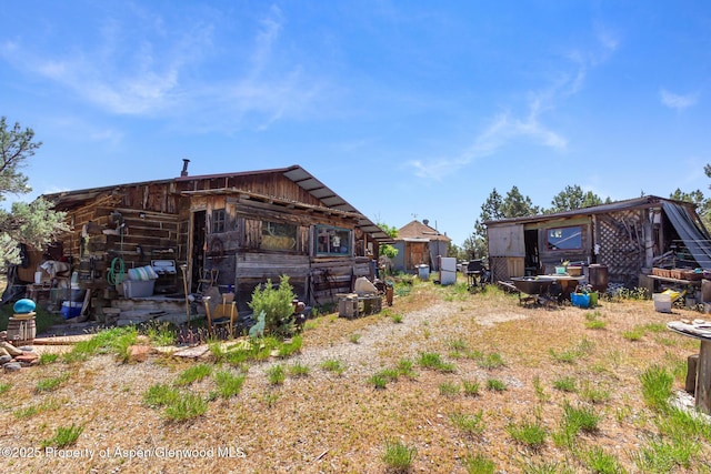 3418 Six Lazy K Rd, New Castle, CO 81647 - photo 1