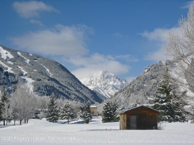 view of mountain feature