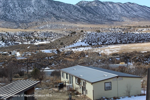 property view of mountains