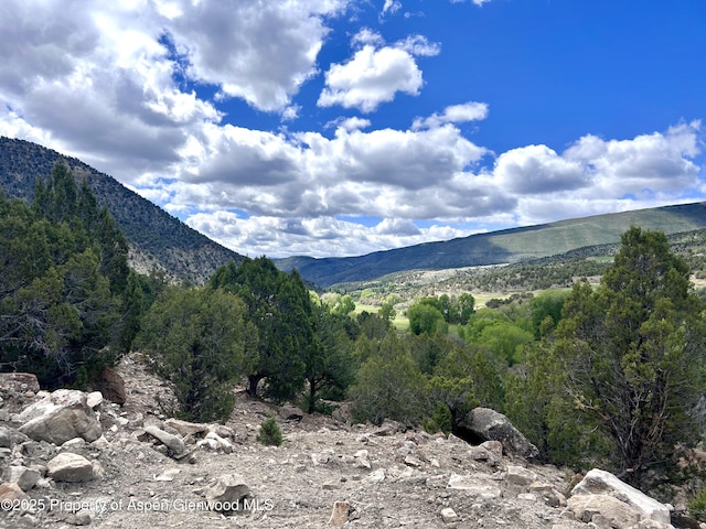 5621 Sweetwater Rd, Gypsum, CO 81637 - photo 1