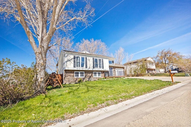 830 Exmoor Rd, Craig, CO 81625 - split level home with stone siding