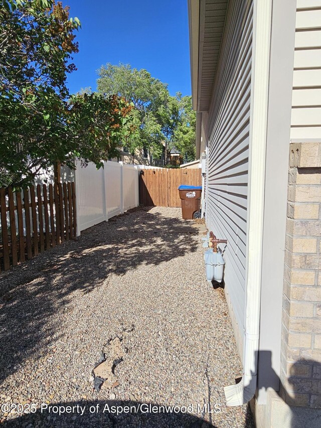 1650 Dogwood Dr, Rifle, CO 81650 - view of yard