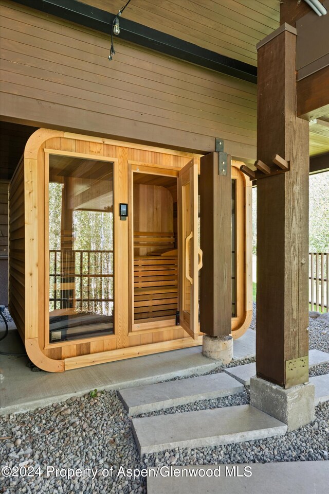 1271 Ute Ave, Aspen, CO 81611 - property entrance