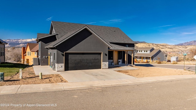 view of front of home with a mountain view