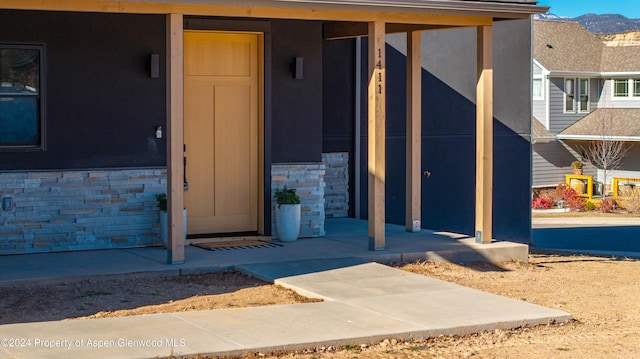 view of exterior entry