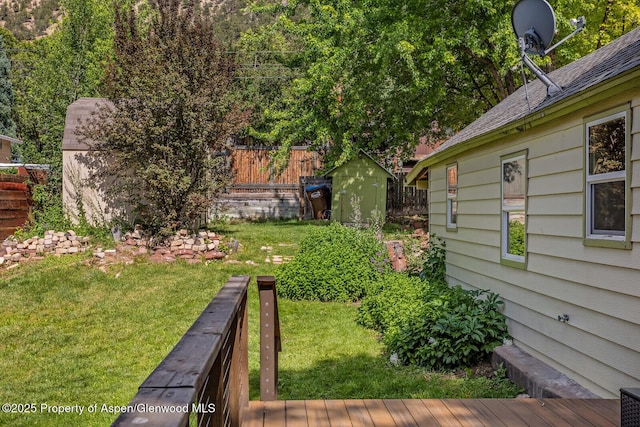 1114 Blake Ave, Glenwood Springs, CO 81601 - view of yard featuring a storage unit
