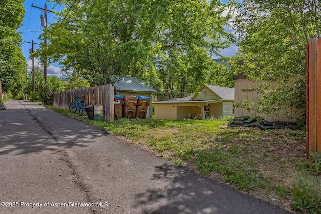 1114 Blake Ave, Glenwood Springs, CO 81601 - view of asphalt road