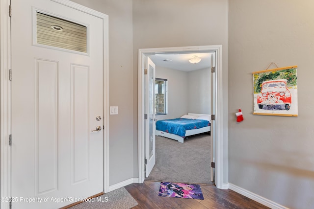1326 Fairway Dr, Fruita, CO 81521 - entryway featuring dark wood-style floors and baseboards