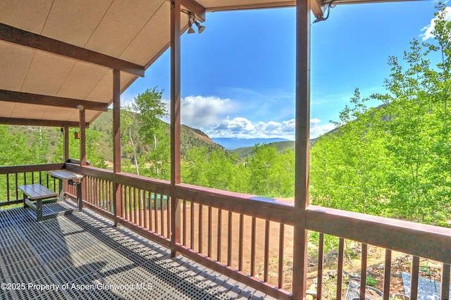 11101 County Road 117 Unit 3D, Glenwood Springs, CO 81601 - deck with a mountain view