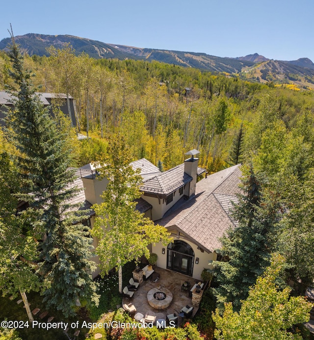 drone / aerial view with a mountain view