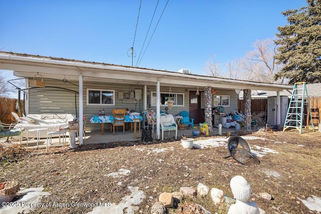 view of front of house featuring a patio area