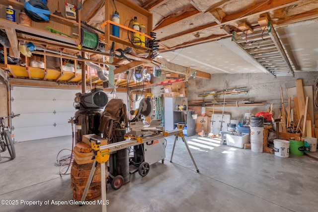 565 Sandrock Dr, Craig, CO 81625 - garage featuring a workshop area