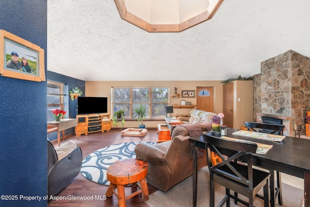 565 Sandrock Dr, Craig, CO 81625 - living area featuring wood finished floors and a textured ceiling