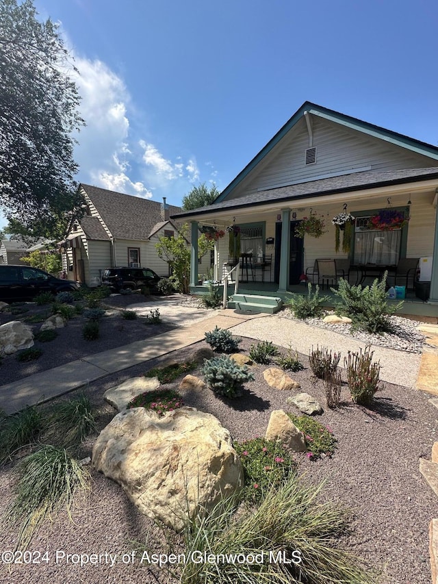 view of front of home featuring covered porch