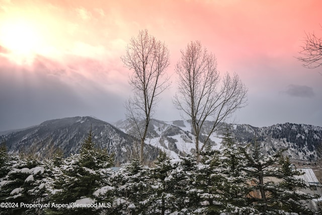 property view of mountains