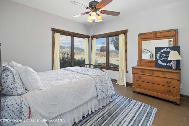 bedroom featuring ceiling fan