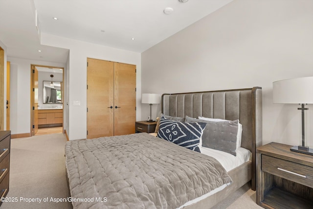 45 Wood Rd Unit 403, Snowmass Village, CO 81615 - bedroom with carpet, a closet, recessed lighting, and ensuite bath