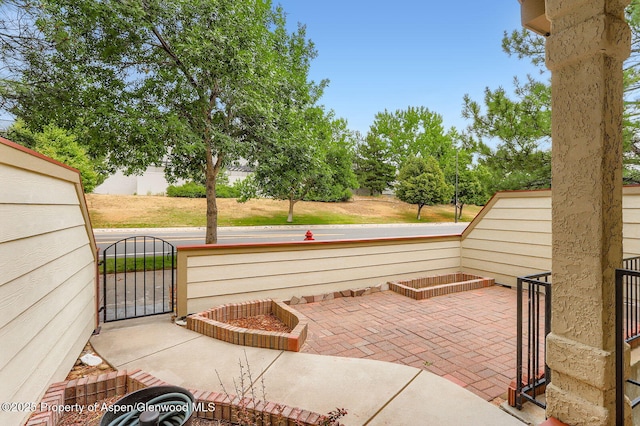 561 Ridgeview Dr, Louisville, CO 80027 - photo 26