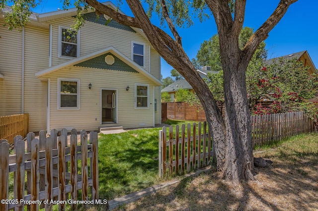 355 Rio Grande Ave, New Castle, CO 81647 - photo 2