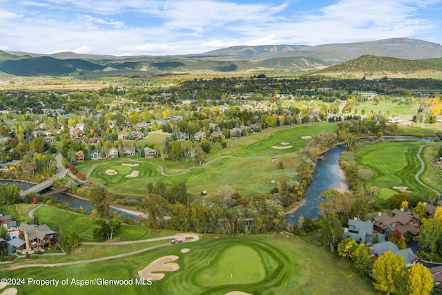 bird's eye view featuring a mountain view