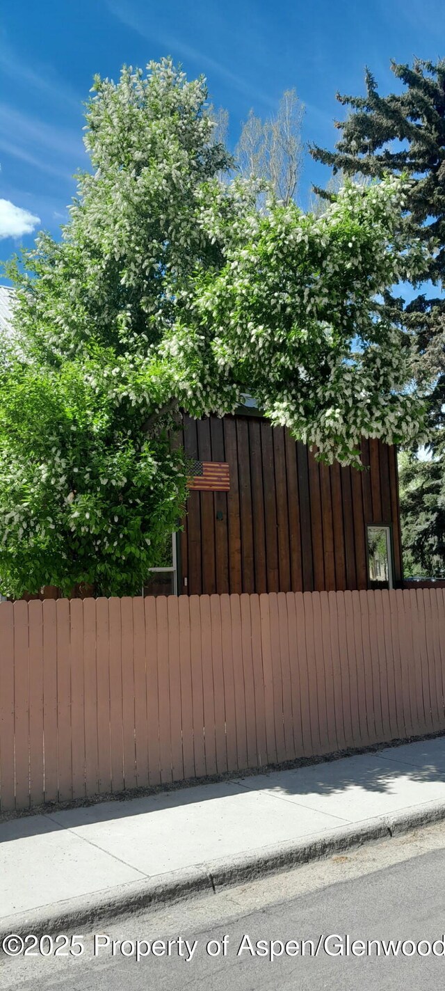 595 Colorado St, Craig, CO 81625 - view of gate