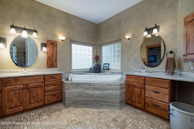 759 36 3/10 Rd, Palisade, CO 81526 - full bath with two vanities and a bath