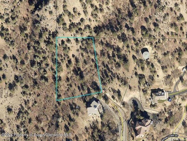 Listing photo 3 for 718 Silver Oak Dr, Glenwood Springs CO 81601