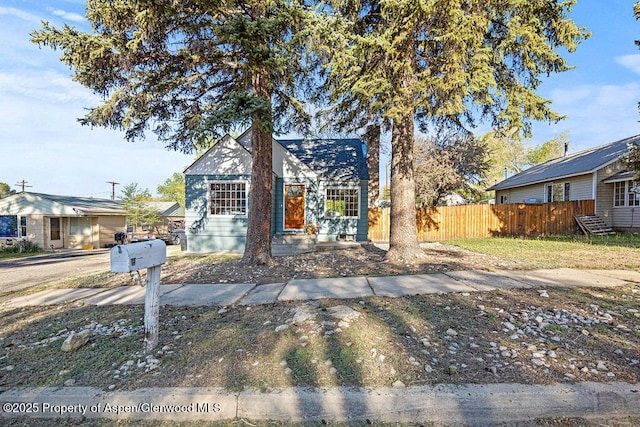 828 Taylor St, Craig, CO 81625 - view of front of home