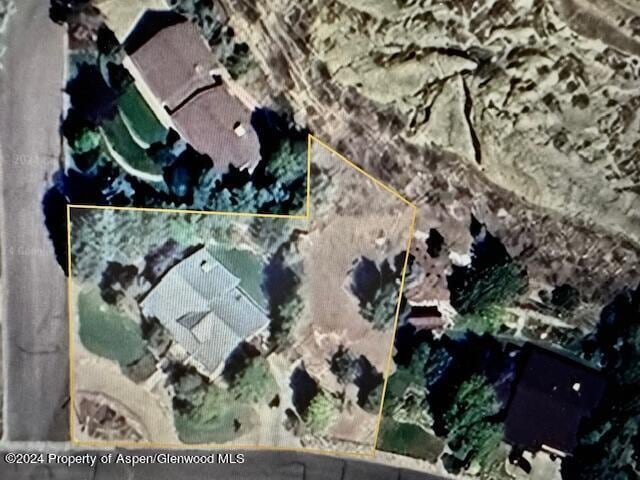 view of property location with property parcel outlined