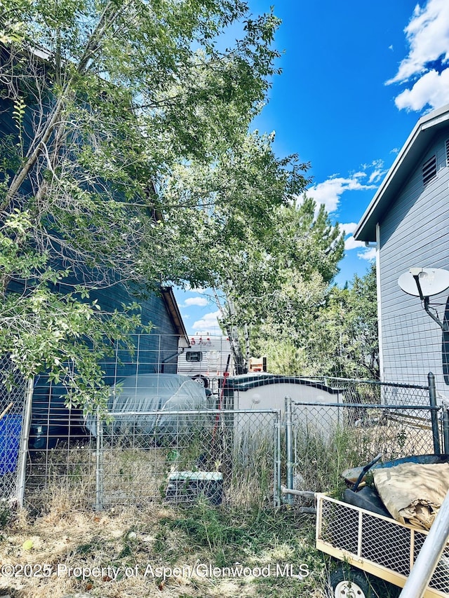 405 W 26th St, Rifle, CO 81650 - photo 19