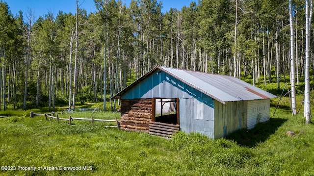 view of outbuilding