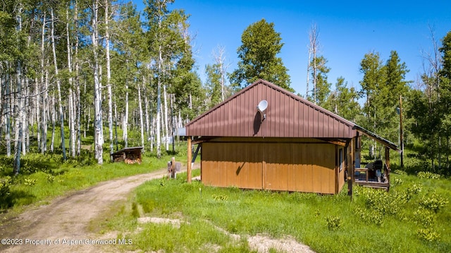 view of outbuilding