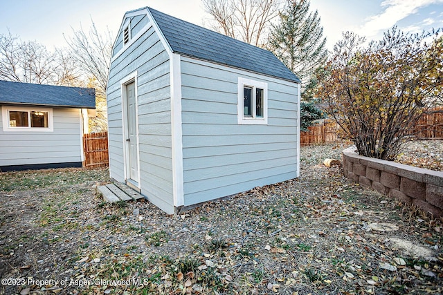 view of outbuilding