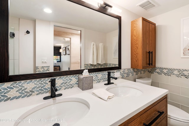 800 S Mill St Unit 105, Aspen, CO 81611 - full bath with toilet, double vanity, and tile walls