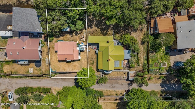 1010 Minter Ave, Glenwood Springs, CO 81601 - aerial overview of property's location featuring property parcel outlined